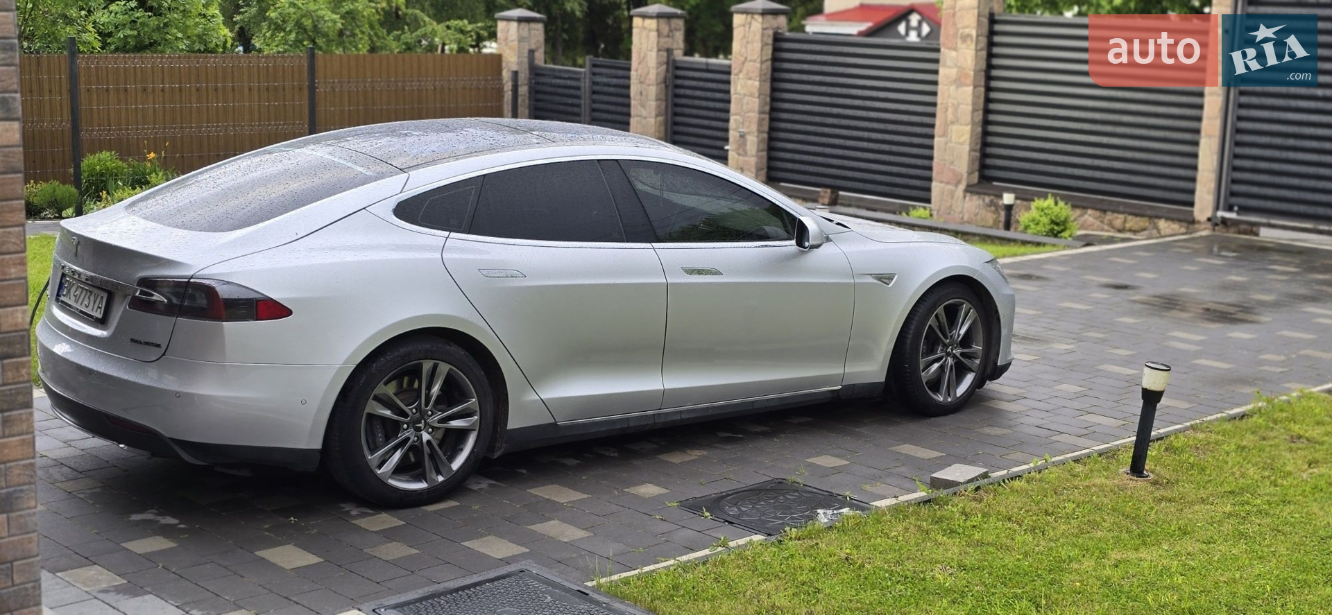 2015 Tesla Model S - мініатюра 26