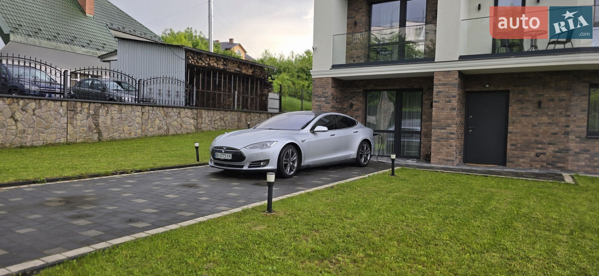 2015 Tesla Model S - мініатюра 17