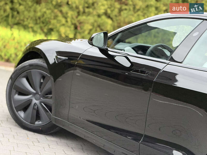 Ліфтбек Tesla Model S 2023 в Стрию фото 30 Ліфтбек Tesla Model S 2023 в Стрию