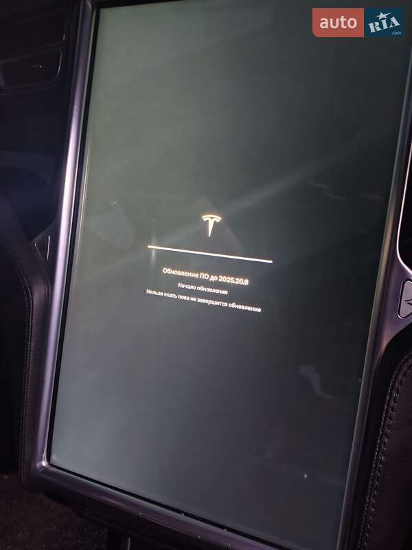 Ліфтбек Tesla Model S 2014 в Шептицькому фото 24 Ліфтбек Tesla Model S 2014 в Шептицькому