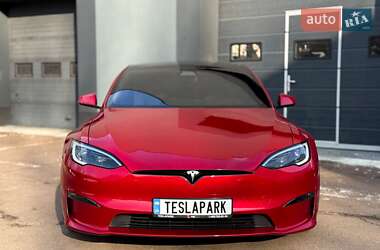 Лифтбек Tesla Model S 2022 в Киеве