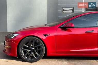 Лифтбек Tesla Model S 2022 в Киеве