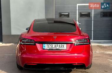 Лифтбек Tesla Model S 2022 в Киеве