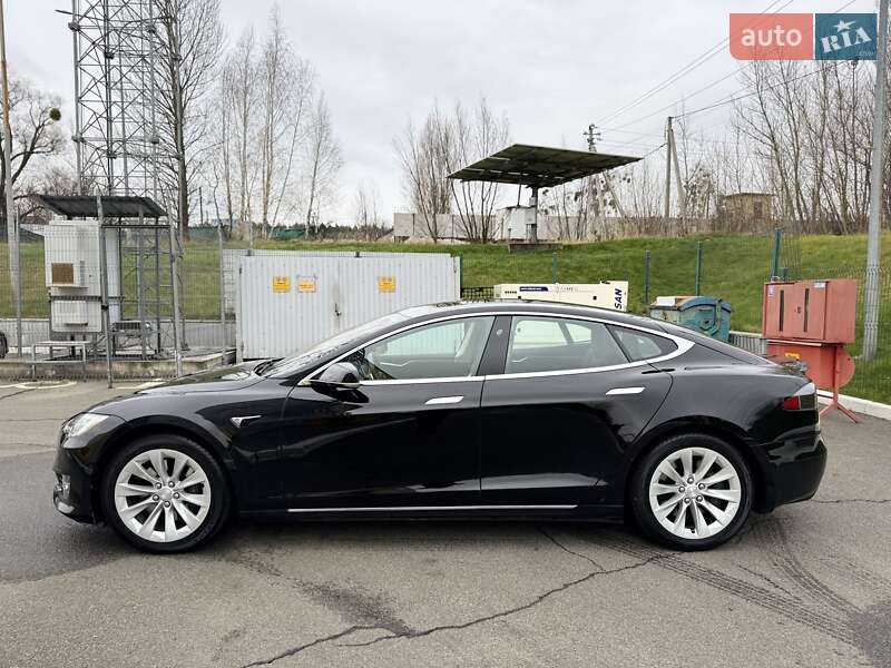 Лифтбек Tesla Model S 2017 в Ирпене фото 4 Лифтбек Tesla Model S 2017 в Ирпене