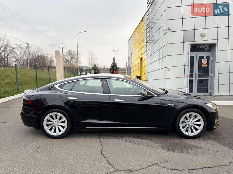 Лифтбек Tesla Model S 2017 в Ирпене фото 9 Лифтбек Tesla Model S 2017 в Ирпене