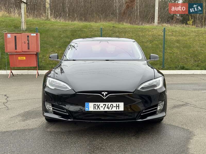 Лифтбек Tesla Model S 2017 в Ирпене фото 14 Лифтбек Tesla Model S 2017 в Ирпене