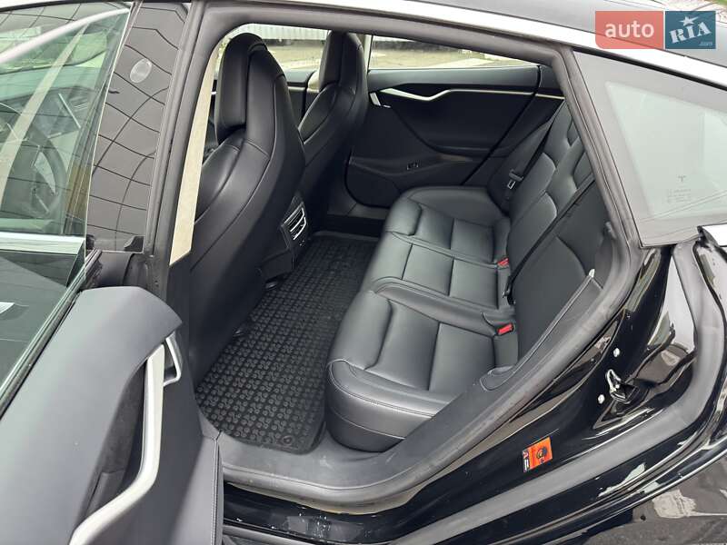 Лифтбек Tesla Model S 2017 в Ирпене фото 25 Лифтбек Tesla Model S 2017 в Ирпене