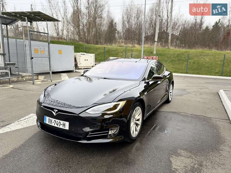 Лифтбек Tesla Model S 2017 в Ирпене фото 38 Лифтбек Tesla Model S 2017 в Ирпене