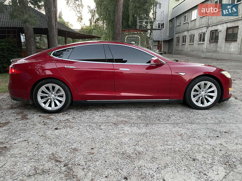 Ліфтбек Tesla Model S 2013 в Чернігові фото 5 Ліфтбек Tesla Model S 2013 в Чернігові