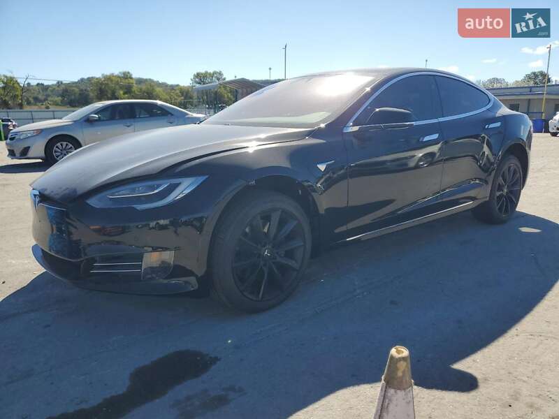 Tesla Model S 2020 Tesla Model S 2020