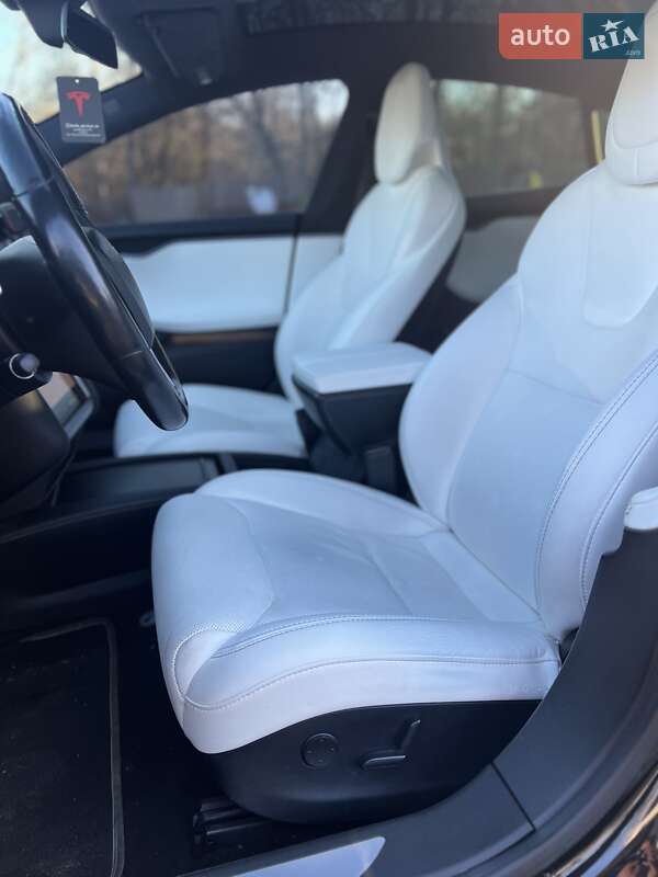 Лифтбек Tesla Model S 2018 в Ровно фото 18 Лифтбек Tesla Model S 2018 в Ровно
