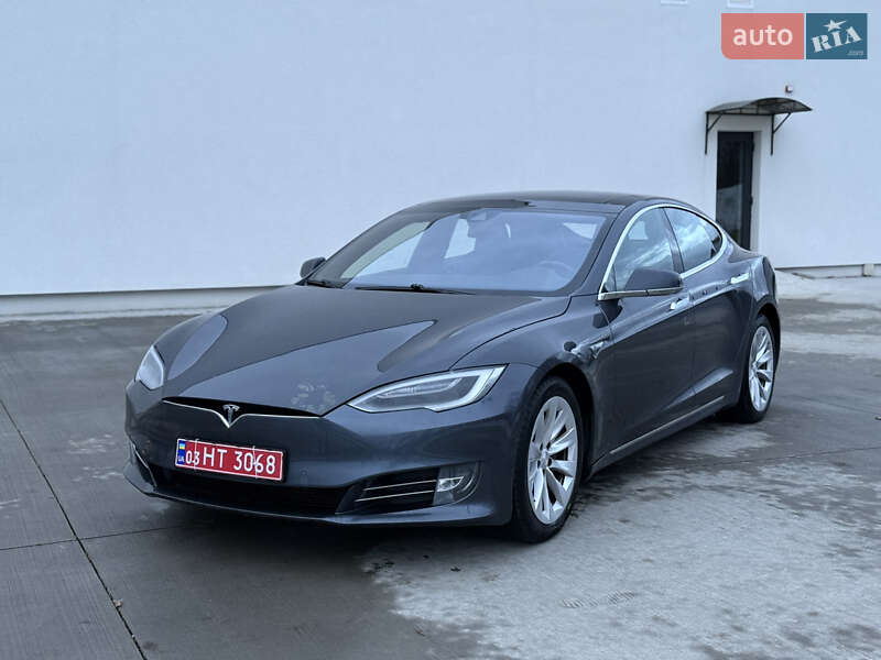 Лифтбек Tesla Model S 2016 в Луцке фото 5 Лифтбек Tesla Model S 2016 в Луцке
