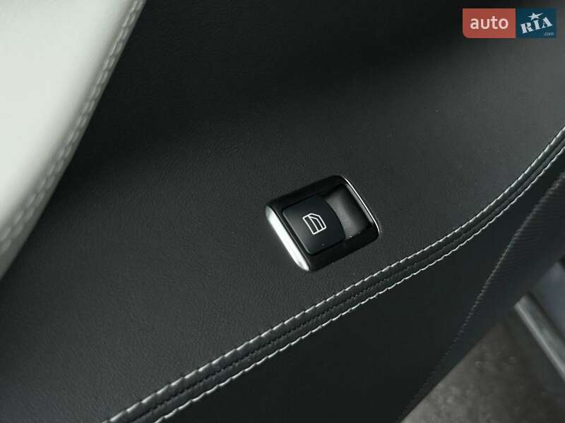 Лифтбек Tesla Model S 2014 в Ровно фото 44 Лифтбек Tesla Model S 2014 в Ровно