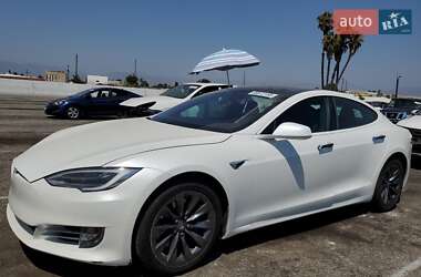 Tesla Model S 2018