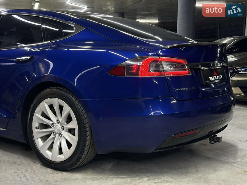 Лифтбек Tesla Model S 2016 в Одессе фото 13 Лифтбек Tesla Model S 2016 в Одессе