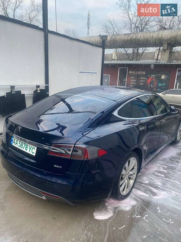 Ліфтбек Tesla Model S 2014 в Києві фото 4 Ліфтбек Tesla Model S 2014 в Києві