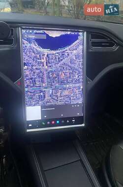 Лифтбек Tesla Model S 2014 в Киеве