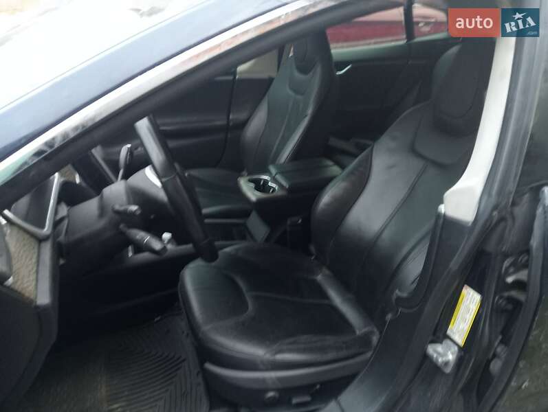 Лифтбек Tesla Model S 2013 в Шепетовке