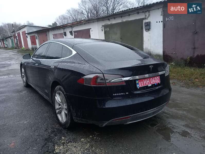 Лифтбек Tesla Model S 2013 в Шепетовке