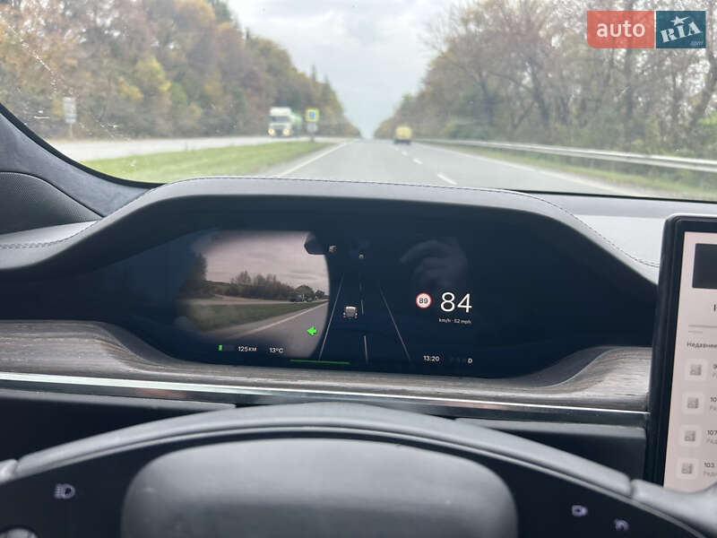 Лифтбек Tesla Model S 2021 в Хмельницком