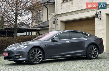 Лифтбек Tesla Model S 2020 в Одессе