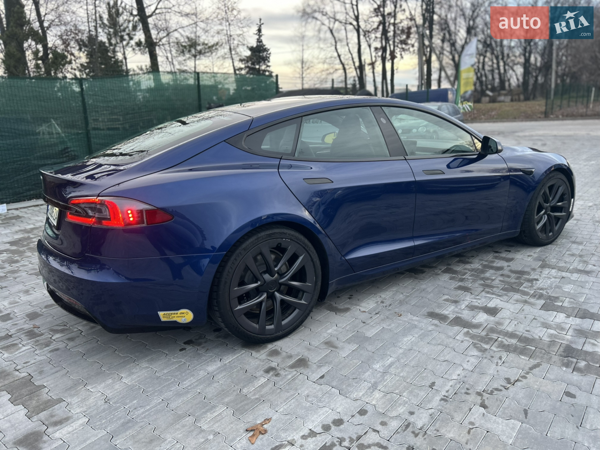 2021 Tesla Model S - мініатюра 8