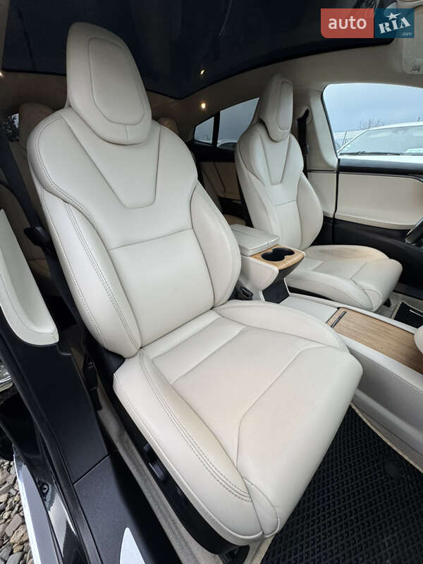 Ліфтбек Tesla Model S 2018 в Івано-Франківську фото 29 Ліфтбек Tesla Model S 2018 в Івано-Франківську