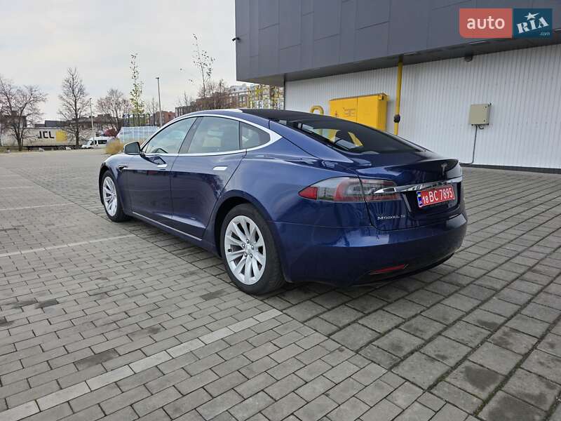 Лифтбек Tesla Model S 2018 в Ровно фото 10 Лифтбек Tesla Model S 2018 в Ровно
