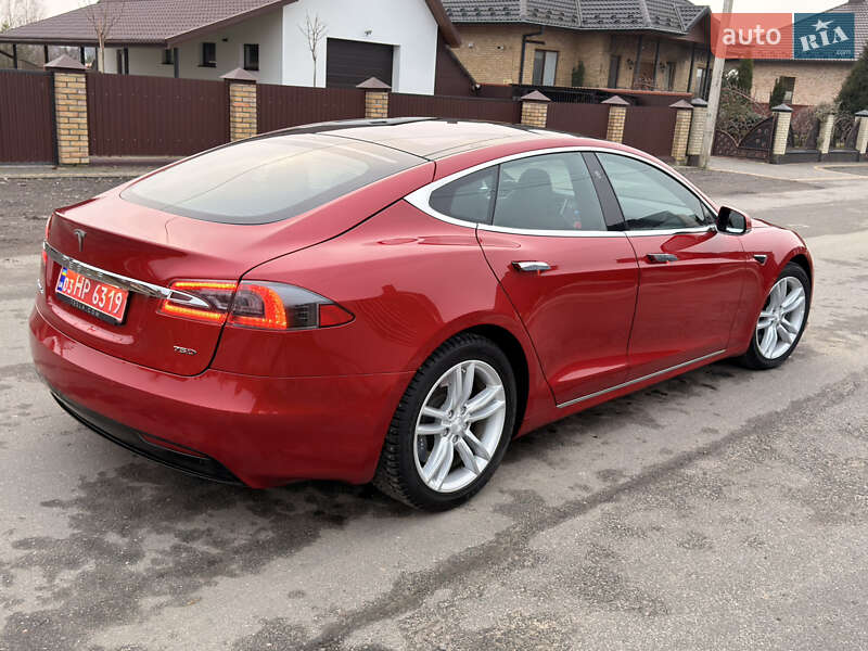 Лифтбек Tesla Model S 2017 в Ковеле фото 5 Лифтбек Tesla Model S 2017 в Ковеле