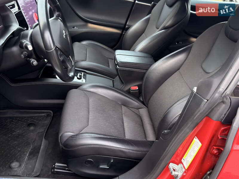 Лифтбек Tesla Model S 2017 в Ковеле фото 21 Лифтбек Tesla Model S 2017 в Ковеле