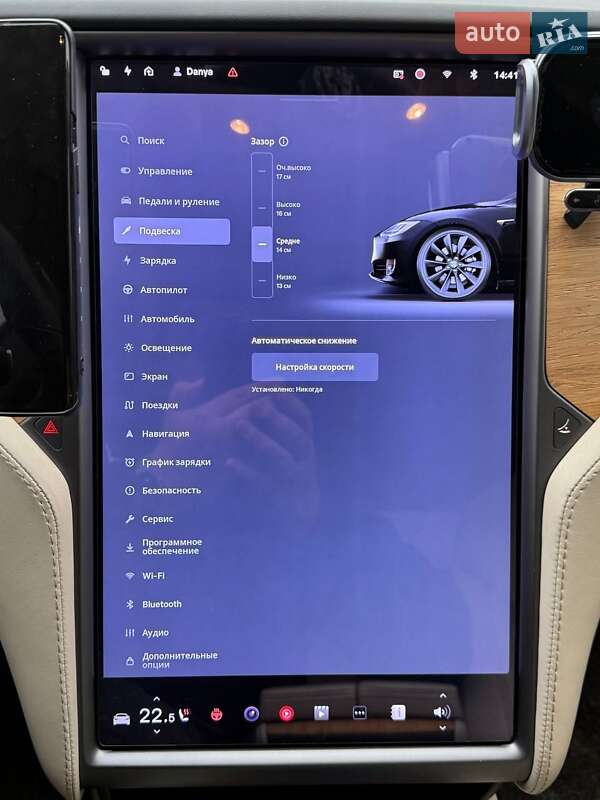 Лифтбек Tesla Model S 2019 в Киеве