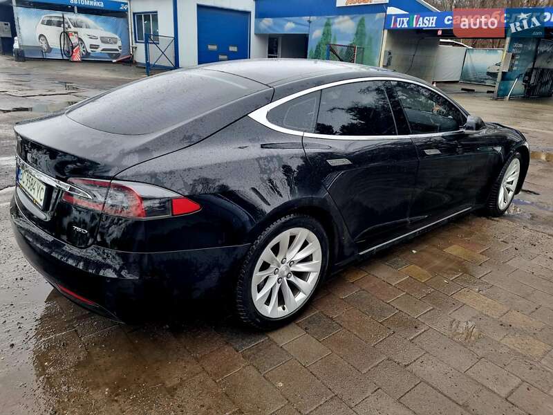 Лифтбек Tesla Model S 2016 в Львове фото 5 Лифтбек Tesla Model S 2016 в Львове