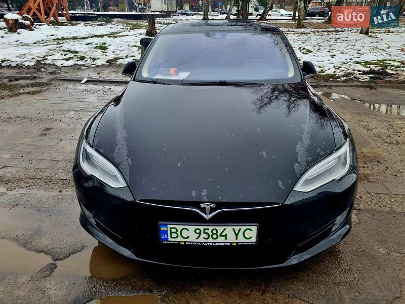 Лифтбек Tesla Model S 2016 в Львове фото 5 Лифтбек Tesla Model S 2016 в Львове