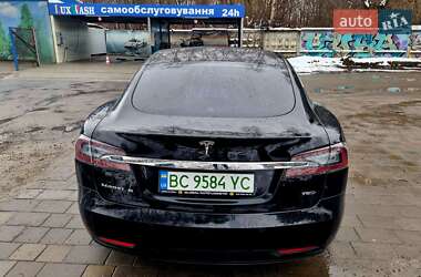 Лифтбек Tesla Model S 2016 в Львове фото 10 Лифтбек Tesla Model S 2016 в Львове