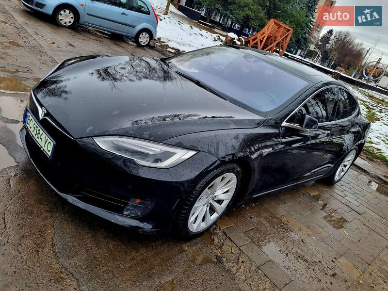 Лифтбек Tesla Model S 2016 в Львове фото 13 Лифтбек Tesla Model S 2016 в Львове