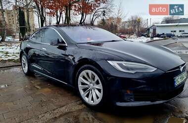 Лифтбек Tesla Model S 2016 в Львове фото 9 Лифтбек Tesla Model S 2016 в Львове