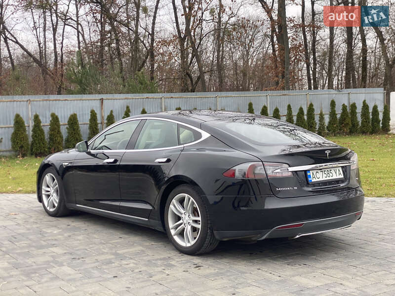 Лифтбек Tesla Model S 2013 в Луцке фото 8 Лифтбек Tesla Model S 2013 в Луцке