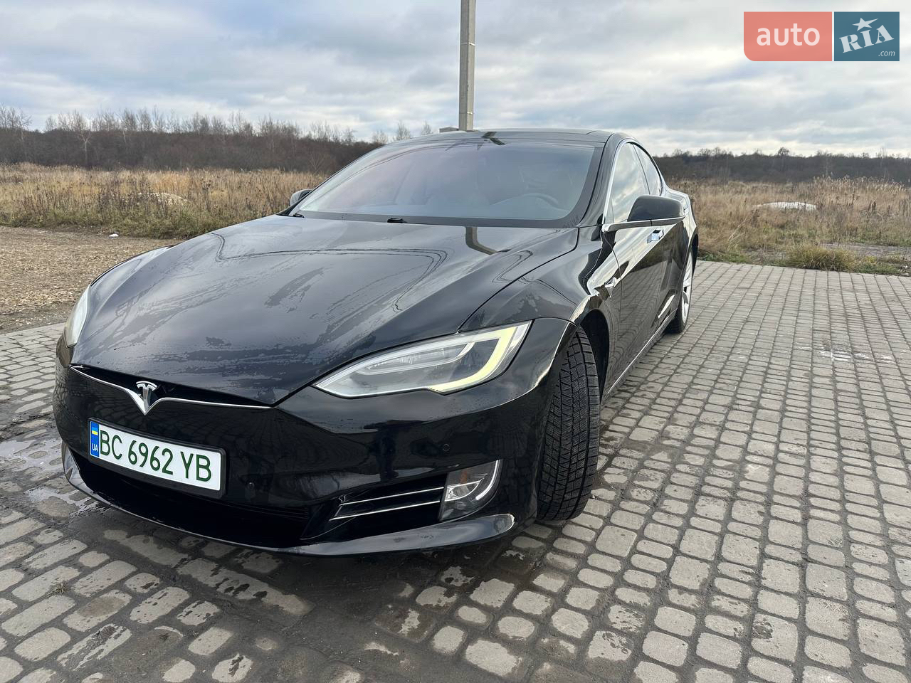 2015 Tesla Model S - мініатюра 24