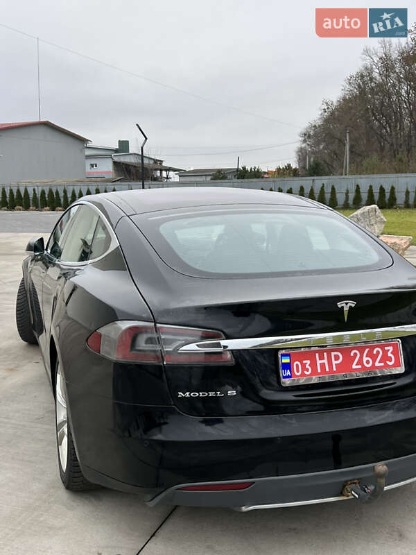 Ліфтбек Tesla Model S 2015 в Луцьку фото 7 Ліфтбек Tesla Model S 2015 в Луцьку