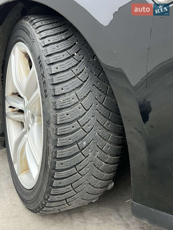 Ліфтбек Tesla Model S 2015 в Луцьку фото 15 Ліфтбек Tesla Model S 2015 в Луцьку