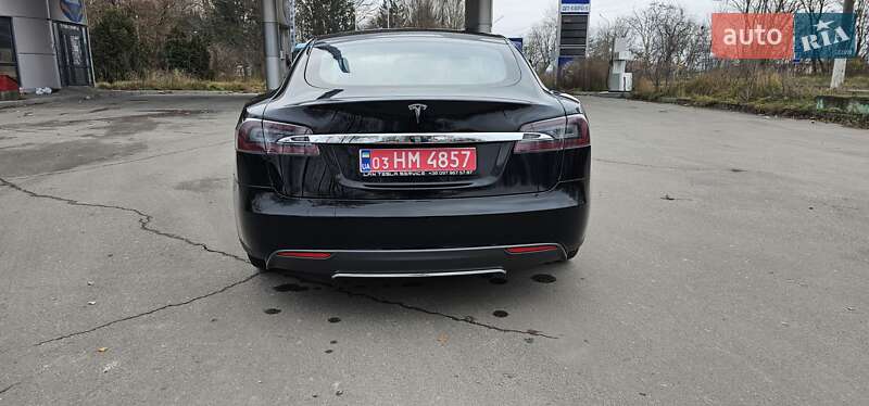 Лифтбек Tesla Model S 2014 в Тернополе