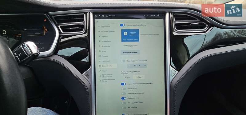 Лифтбек Tesla Model S 2014 в Тернополе