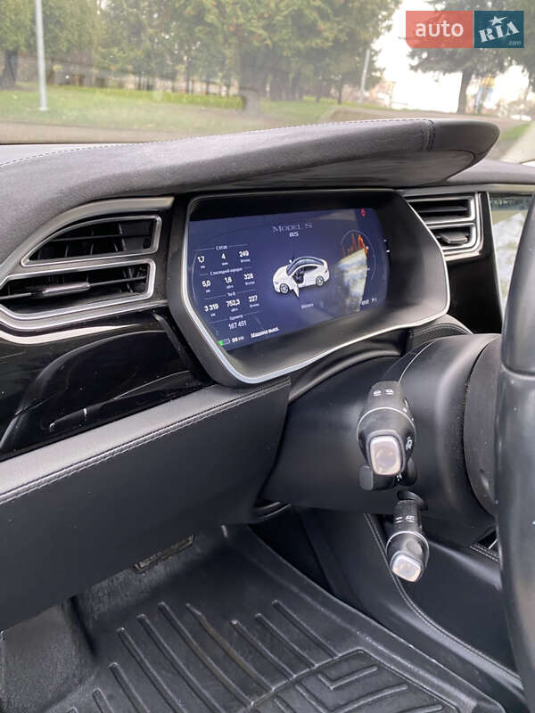 Ліфтбек Tesla Model S 2014 в Рівному фото 26 Ліфтбек Tesla Model S 2014 в Рівному