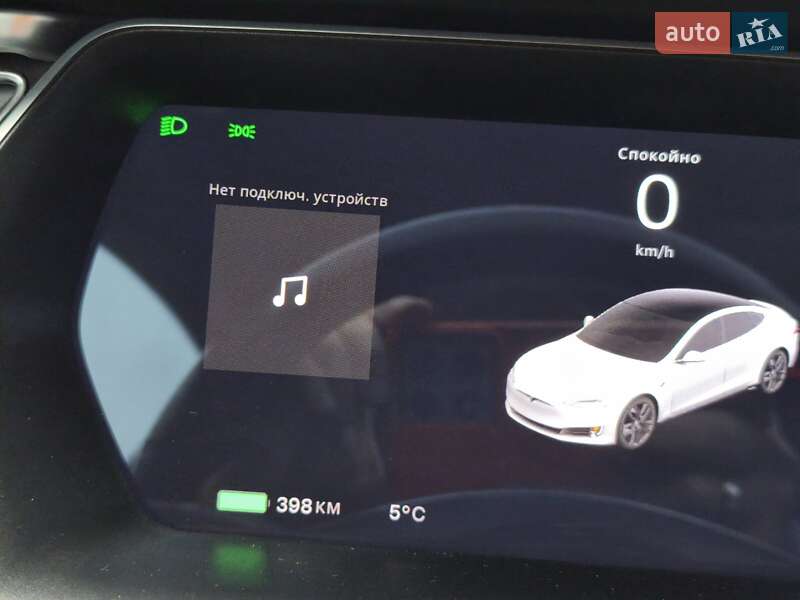 Лифтбек Tesla Model S 2018 в Киеве фото 3 Лифтбек Tesla Model S 2018 в Киеве