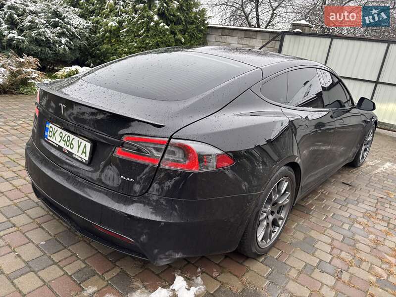 Лифтбек Tesla Model S 2021 в Ровно фото 7 Лифтбек Tesla Model S 2021 в Ровно