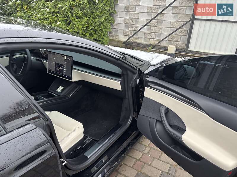 Лифтбек Tesla Model S 2021 в Ровно фото 27 Лифтбек Tesla Model S 2021 в Ровно