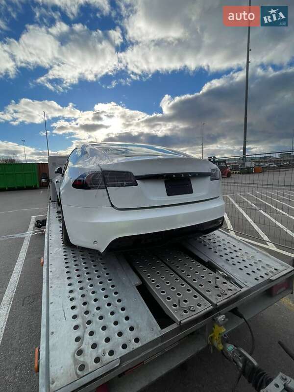 Лифтбек Tesla Model S 2023 в Житомире фото 4 Лифтбек Tesla Model S 2023 в Житомире