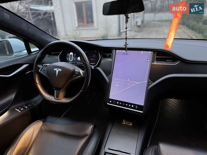 Ліфтбек Tesla Model S 2020 в Харкові