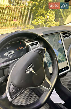 Лифтбек Tesla Model S 2013 в Киеве