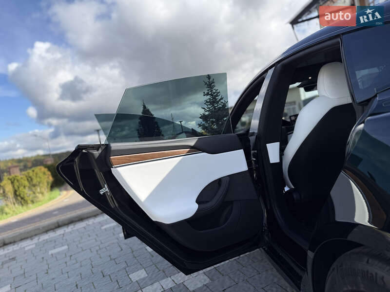Лифтбек Tesla Model S 2024 в Дрогобыче фото 95 Лифтбек Tesla Model S 2024 в Дрогобыче